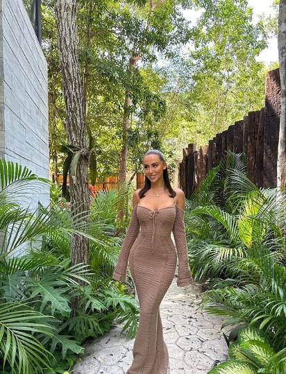 carla-talon-avant-chirurgie-transformation-et-beaut-de-la-star-de